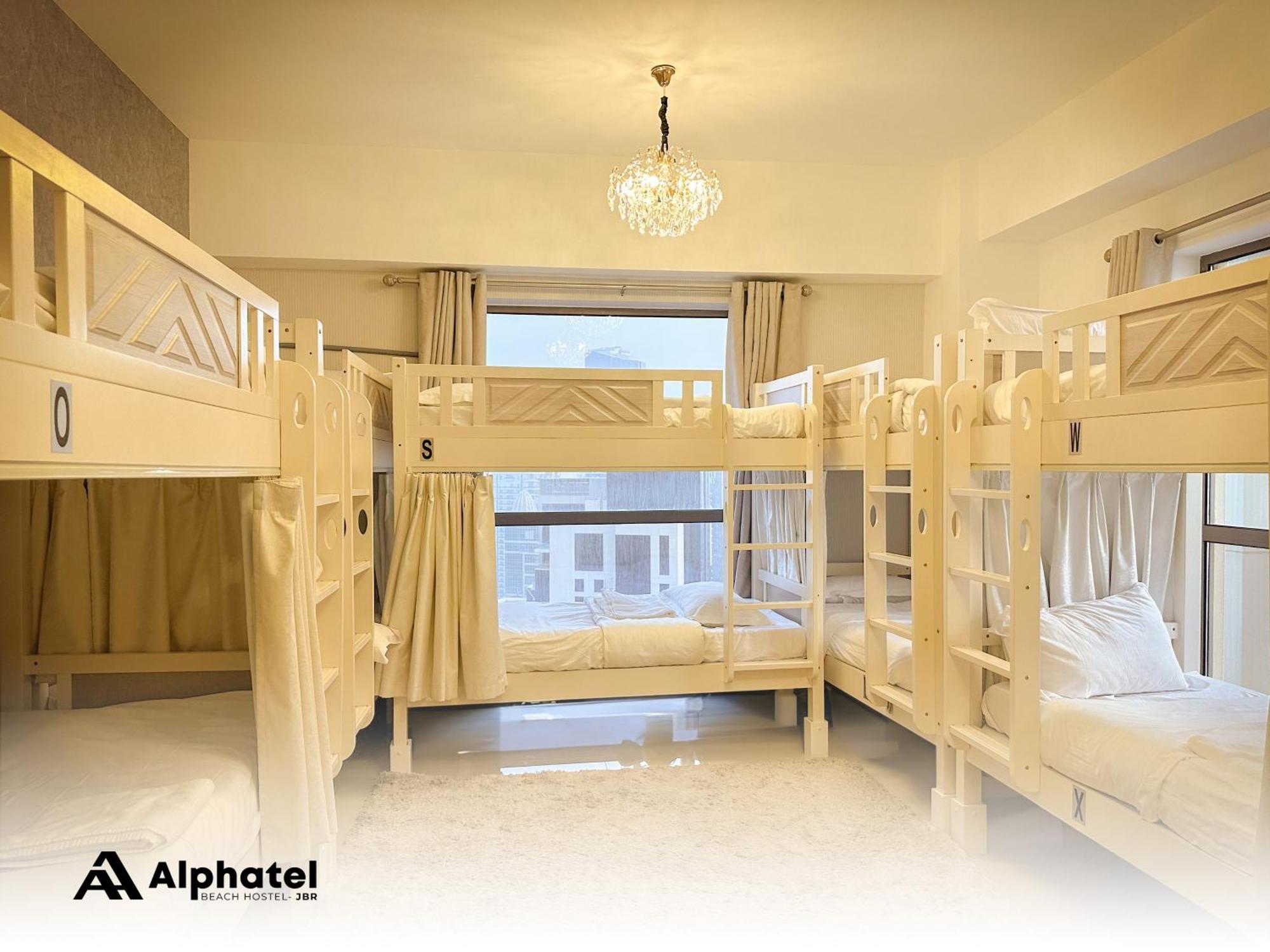Alphatel Beach Hostel Jbr Дубай Екстериор снимка